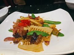 -高第街56号餐厅(银座商城玉函店)