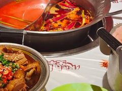 -大芊金重庆串串火锅(南京路店)