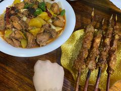 新疆大盘鸡-清真新疆叶尔羌烤肉店(新香洲店)