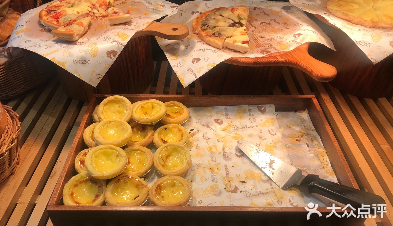 排队三小时就为了吃这顿自助烤肉[笑哭][笑哭][笑哭]