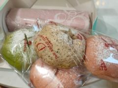 小欧包-顶东面包花园·生日蛋糕(世博店)