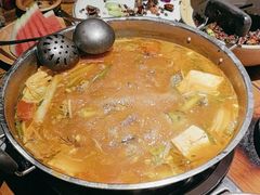 -亮欢寨酸汤鱼(沙冲路店)