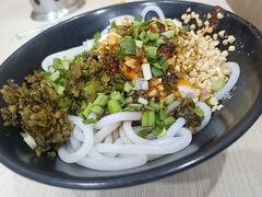 豆花米线-云平风味园(护国路店)