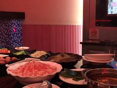 -唯爱KTV聚会餐厅(仙林东城汇店)