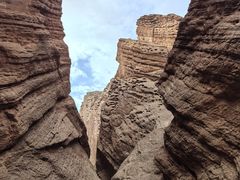 -天山神秘大峡谷