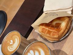 SOE蓝莓拿铁-Au Cafe&Roastery(华侨城店)