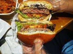 黑松露牛肉汉堡-JPG canteen(广州东山口店)