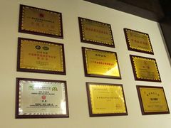 -重庆德庄火锅(体育中心店)