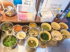 -丽丽三鲜螺蛳粉(田林路店)