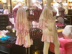 -Victoria's Secret(杭州湖滨银泰in77店)