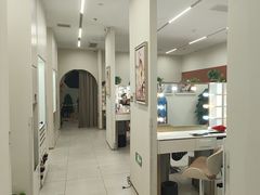 -HIMO海马体照相馆(上海华润CP静安店)
