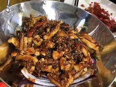 -龙巢盱眙龙虾·牛蛙·烧烤宵夜(八卦岭店)