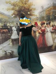 -觅白婚纱礼服馆