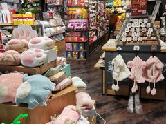 -酷乐潮玩(城西银泰城店)
