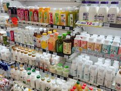 -全家便利店(上海南站站店)
