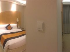 -武汉新华大饭店