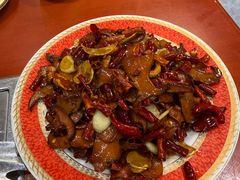 -菌之家·专业纯野生菌火锅·特色炒菌