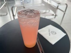 白桃气泡水-Cetus coffee鲸鱼座咖啡·拼豆(二仙桥公园店)