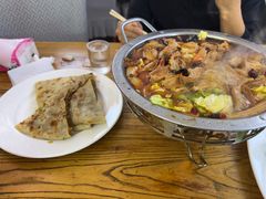 -溢心园香河肉饼总店