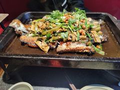 -俏巴妹烤鱼香锅(奥体店)