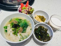 -蓬客精品酒店(南山海岸城购物中心店)