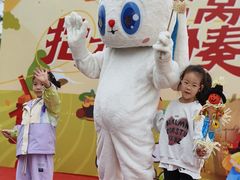 -季高兔窝窝亲子园(上海薰衣草公园店)