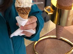 -VENCHI 闻绮(上海佛罗伦萨小镇店)