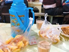 -老光明岗琼甜茶馆