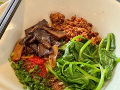 菌香油泼米线-一坐一忘云南菜(嘉里中心店)
