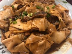 -壹阁胡羊焖饼(特色小吃街店)