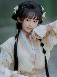 -租旗袍租礼服馆