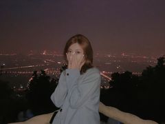 -鬼笑石后山停车场