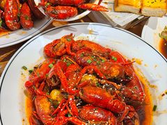 -俏小张海鲜烧烤(京汉总店)