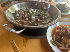 -大众跷脚牛肉馆·非遗传承单位(峨眉山店)