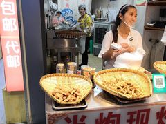 -肖炮现炸酥肉(解放碑店)