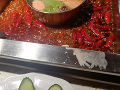 -二荆条·蜀鲜汇城市森林火锅