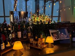 -The lounge 柏悦酒店大堂酒廊(上海环球金融中心店)