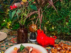 -BROWNSTONE布朗石西班牙餐厅(富城店)