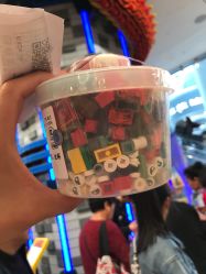 -乐高品牌旗舰店(人民广场店)