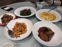 上海熏鱼-老正兴菜馆(福州路店)