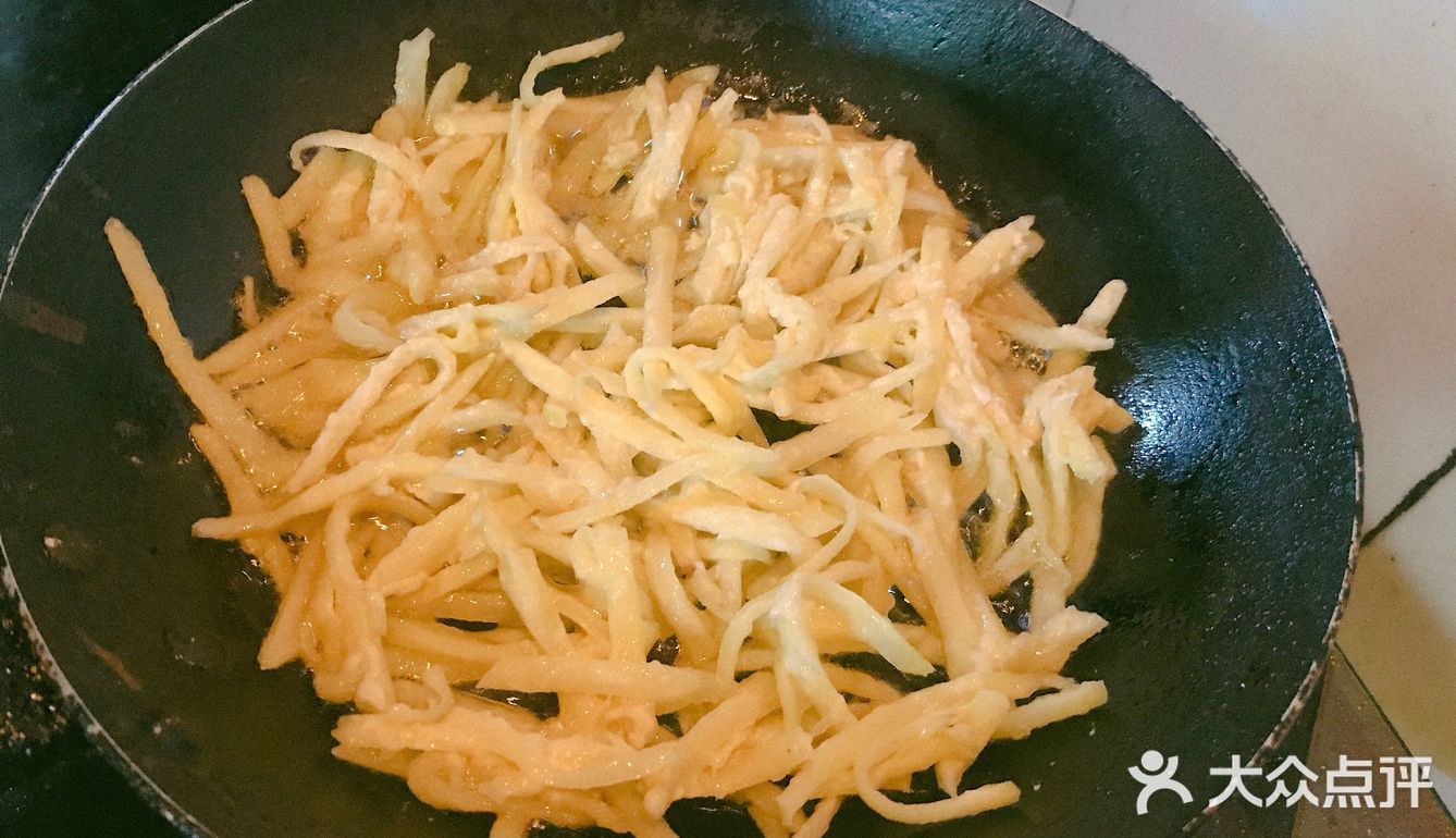 妈妈做的土豆饼，真是百吃不厌