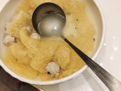 -沪华海鲜大酒楼(南汇店)
