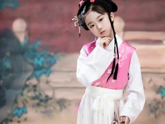 -九月鹰飞汉服摄影工作室