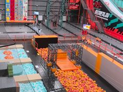 -极限PLAY运动娱乐新世界·团建派对潮玩休闲馆·室内蹦极高空游乐园