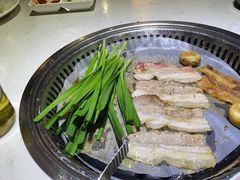 -明洞轩正统韩国自助烤肉大渡口店(新天泽国际广场店)