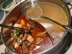 -左庭右院鲜牛肉火锅(浦江欢乐颂店)