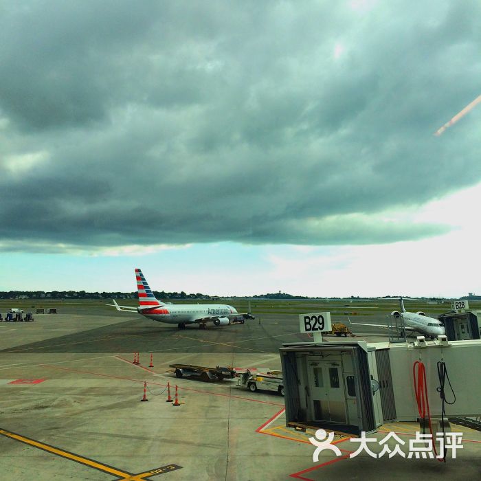 波士顿洛根国际机场环境图片 - 第8张