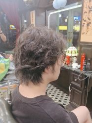 -海文先生国潮烫染男士理发馆
