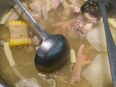 -拾里椰乡·海南椰子鸡(珠影星光城店)
