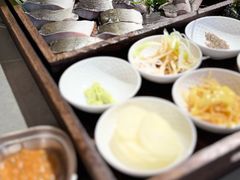 -围炉肉舍•炭烤活鳗•丹东海鲜烤肉(步行街店)